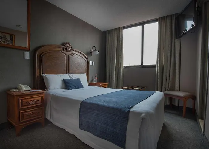 Canada Hotel 4*
