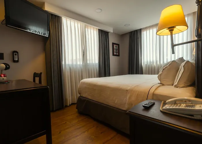Canada Hotel 4*