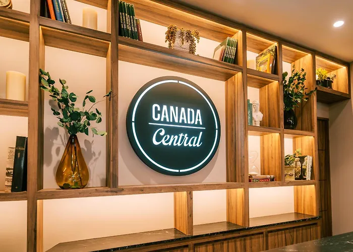 Hotel Canada 4*