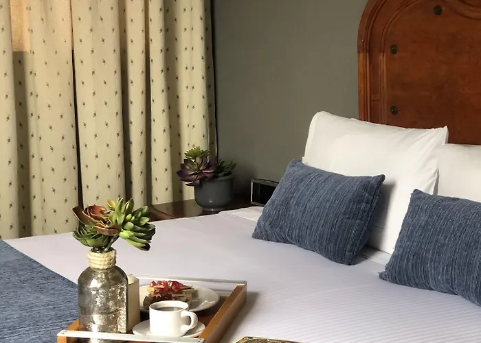 Hotel Canada